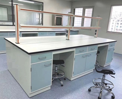 化(huà)學滴水(shuǐ)架實驗(yan)室配件(jian)